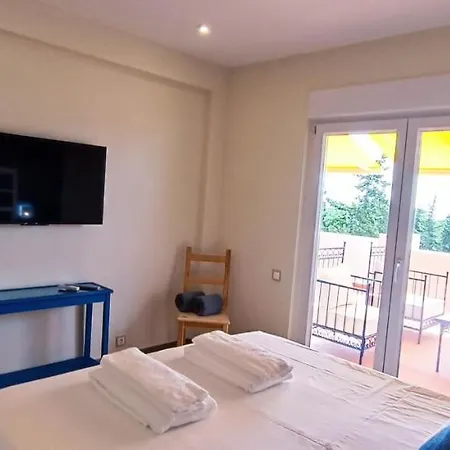 Apartament Blue & Yellow Penthouse With Terrace At Balaia Mar *